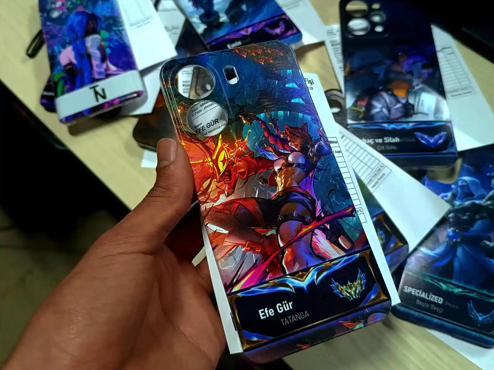 LoL — Baskılı Telefon Kılıfı